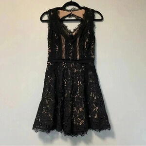 Heartloom Sera black nude lace dress  heart keyhole